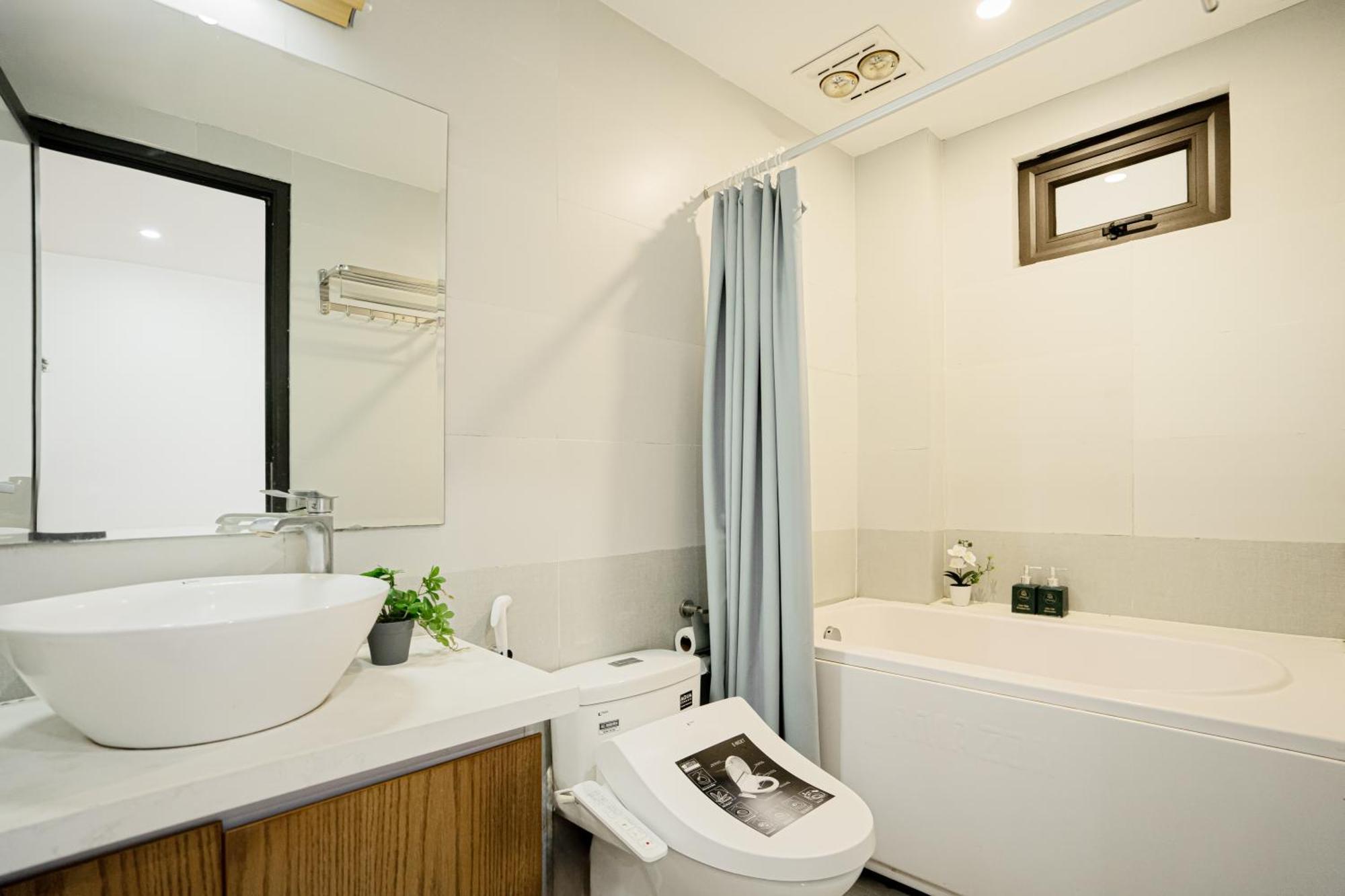 האנוי 22Housing Hotel & Residence 60 Linh Lang מראה חיצוני תמונה