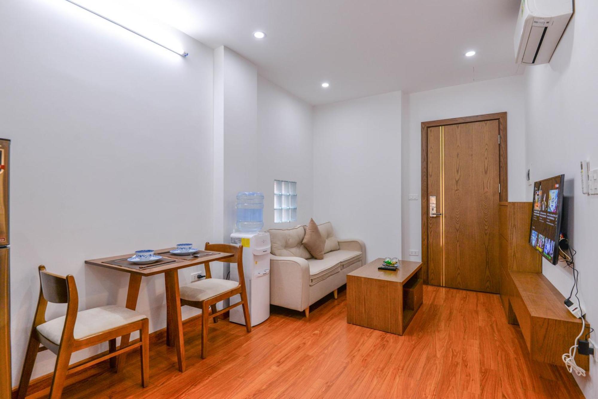 האנוי 22Housing Hotel & Residence 60 Linh Lang מראה חיצוני תמונה